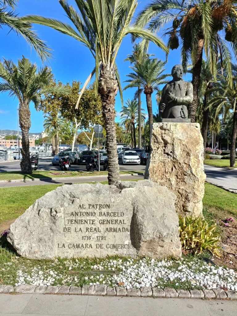 ⚡Ab Mai 2026 🧭Auf den Spuren der Piraten Mallorcas 🏴‍☠️ Fototour Altstadt Palma.✨ Ideal für Gäste, die die Atmosphäre der Altstadt intensiv erleben möchten.